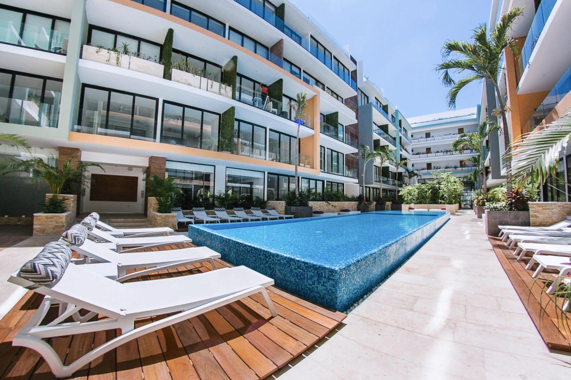 The City Condos By Menesse Playa del Carmen Exterior foto